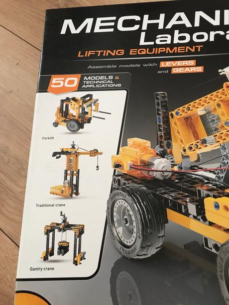 Clementoni-žeriavy a vysokozdvižné vozíky, 