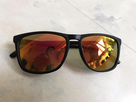 Kvalitné moderné okuliare,