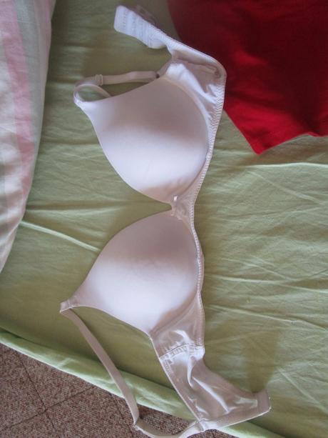 Biela podpsenka, f&f,75b
