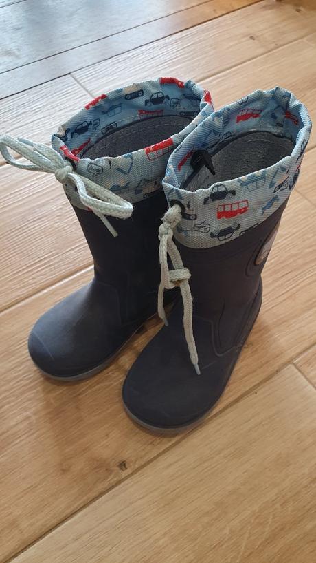 Svietiace gumaky, lupilu,22