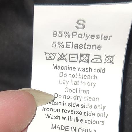 Čierne dámske pyžamo, s