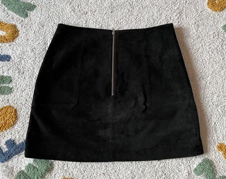 Čierna kožená sukňa, h&m, s/36, h&m,s