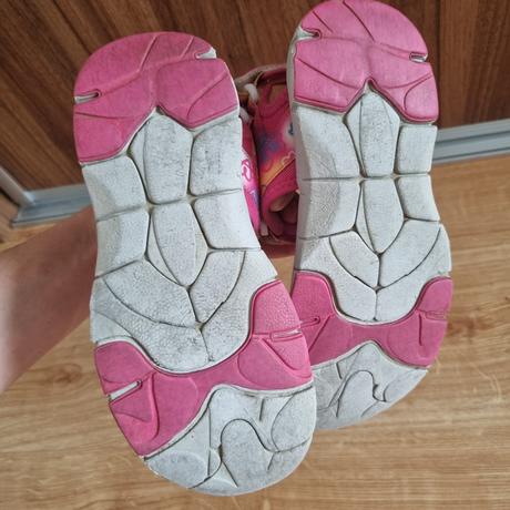 Ružove sandale, primigi,33