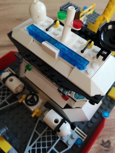 Lego city 60109 hasičský čln / loď,