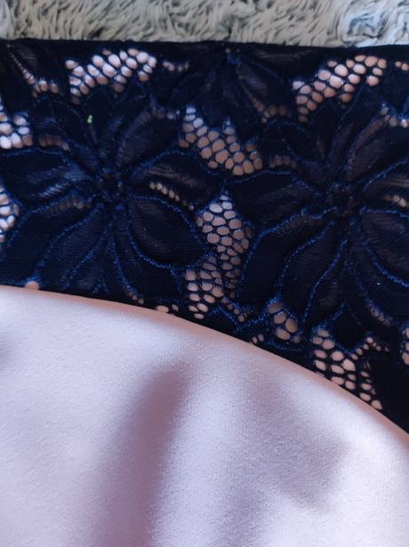 Spoločenské šaty, 50