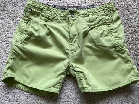 Šortky, tommy hilfiger,38