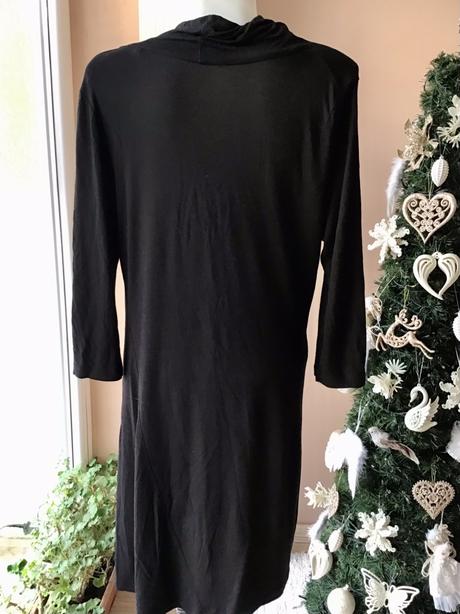 Ůpletové šaty, 42