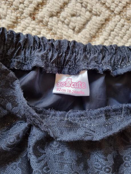 Sukna vel. 92, mayoral,92