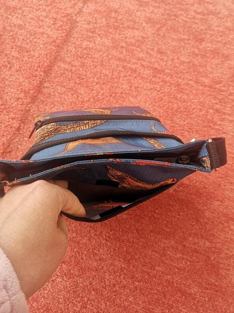 Eco chip london cross body bag, 