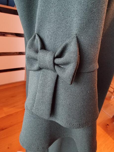 Nové šaty, esoline,40 / 42