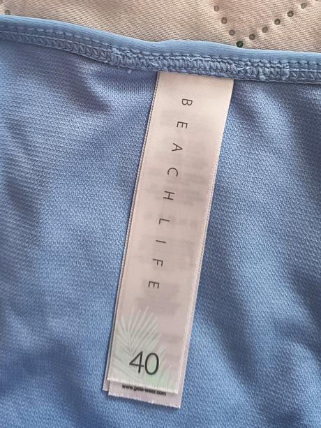 Svetlomodré plavky, gate,l