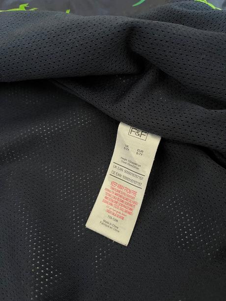 Detska tenka bundicka s dinosaurami 122, tesco,122