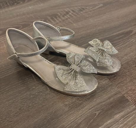 Trblietavé lodičky, zara,35