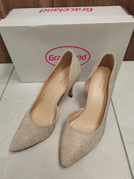 Lodičky, graceland,37