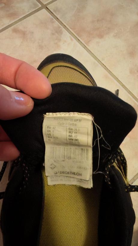 Turistické nepremokavé topánky, quechua,42