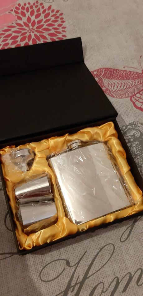 Ploskačka v darčekovom balení, 