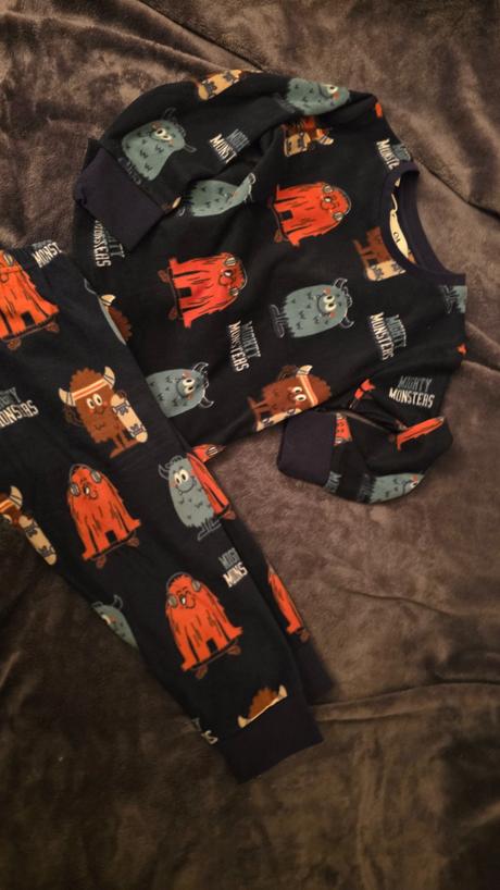 Teply set domsce oblecenie c 98, c&a,98