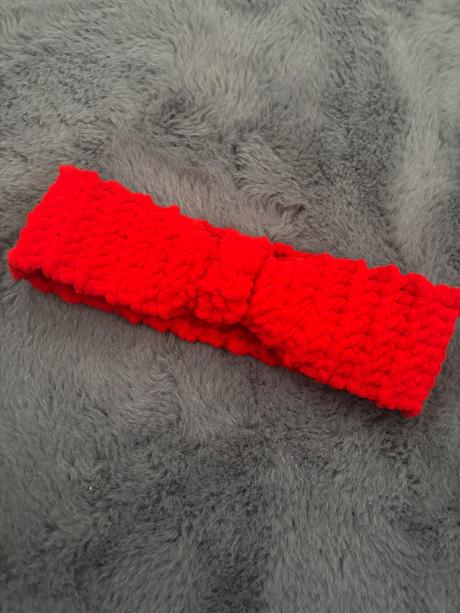 Štrikovaná čelenka, 