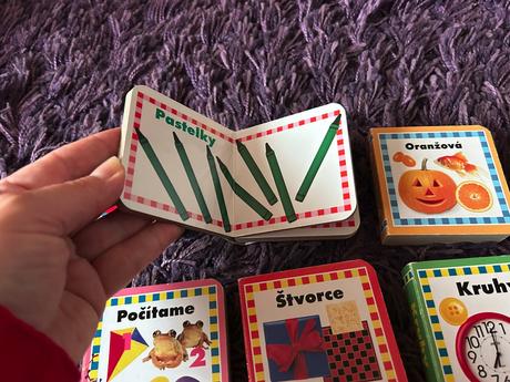 Sada 7 ks mini knižiek, 