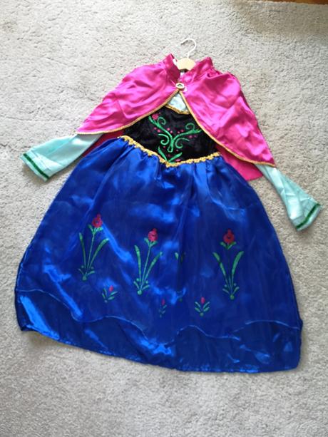 Kostým anna frozen, 
