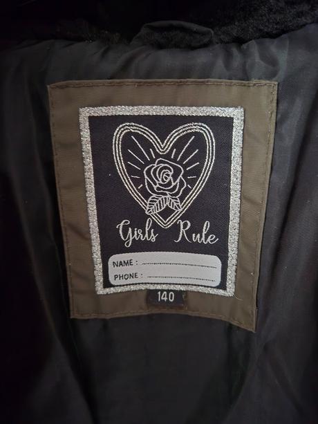 Dievčenská zimná bunda, c&a,140