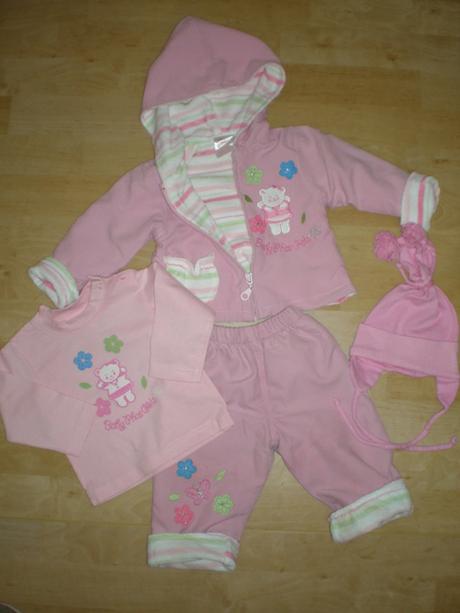 Ružovučka súprava 3-6 mes.+ darček čiapočka, 68