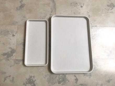 Plastové podnosy/tácky 2 ks, 