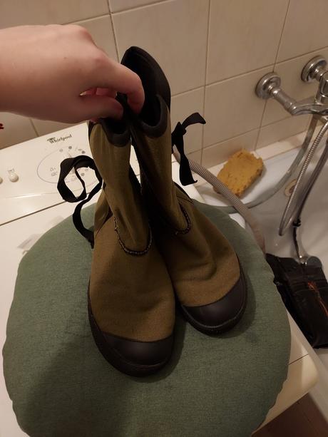 Khaki čižmy, 40