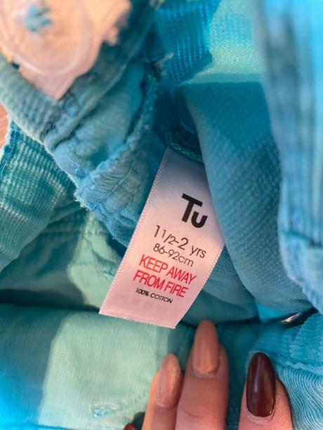 Tenké menšestrové kraťasy, tu,86