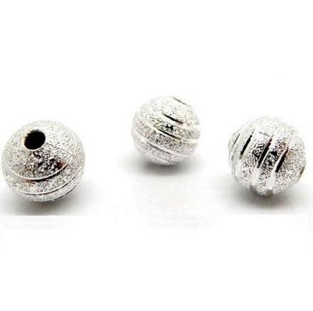 Hviezdny prach vyrezávaný 8 mm - strieborný, 