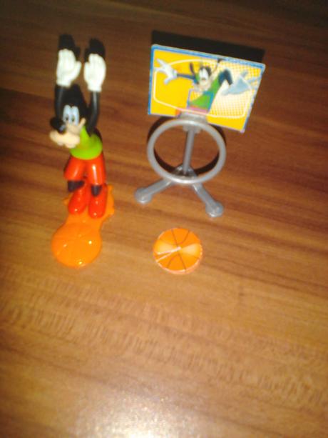 Kinder hračky(cena za ks), 