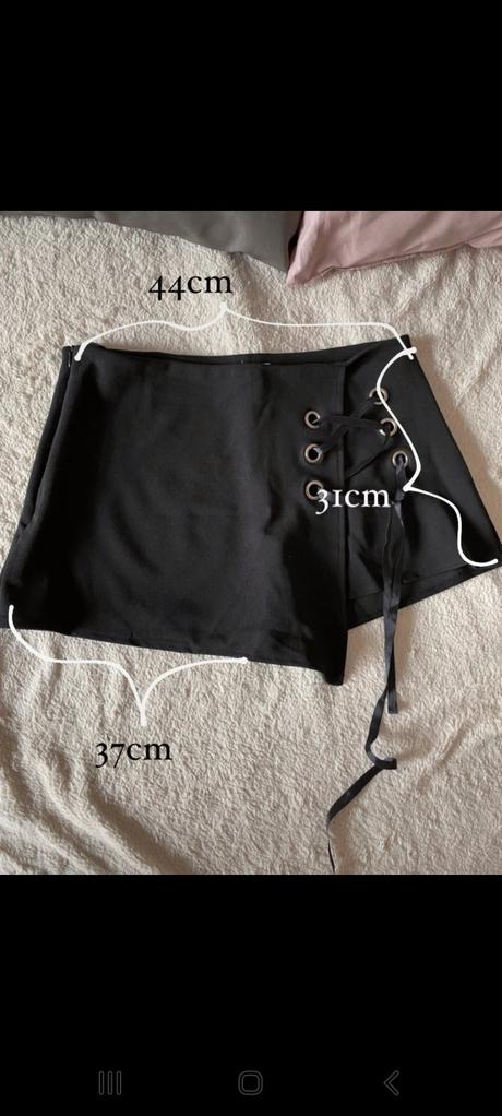 Kraťase so sukňou, xl