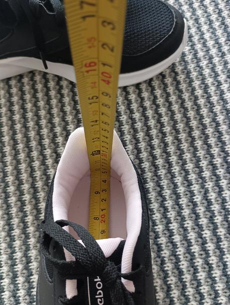 Nové reebok bežecké tenisky, reebok,38