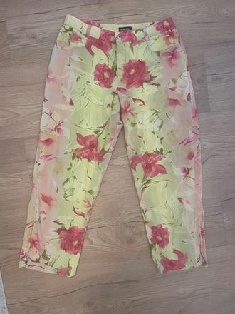 Kvietkovane tenke rifle, xl