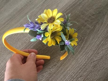 Čelenka žlté kvety, 