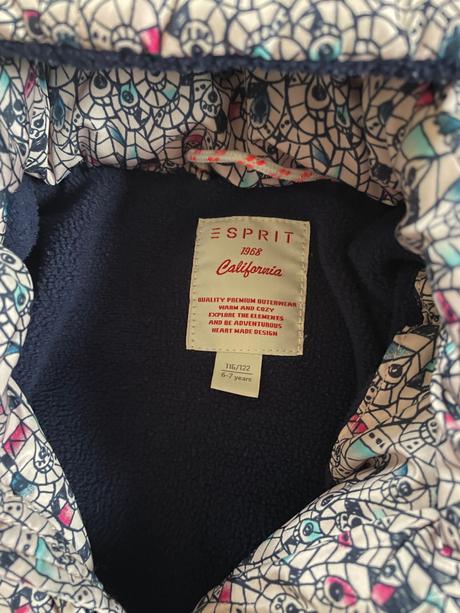 Vetrovka, esprit,116