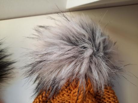 Pletené čiapky, 122