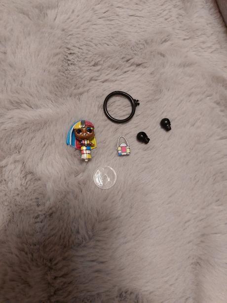 Malá lol s domčekom, 