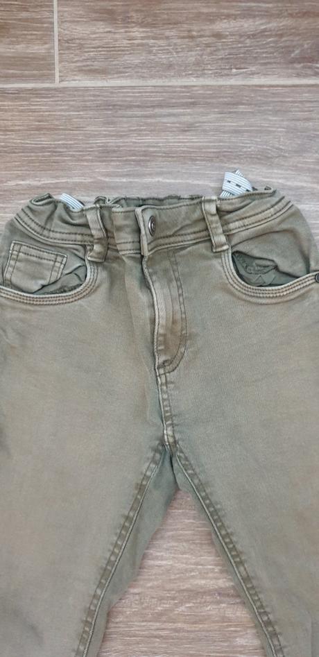 Nohavice č.134, reserved,134