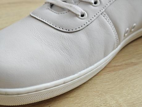 Royale - white & black 42 p135, be lenka,42