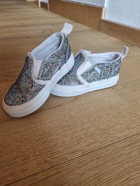 Vans obute 4x vo vnútri, vans,21