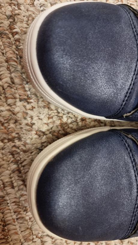 Topanky top stav, 33