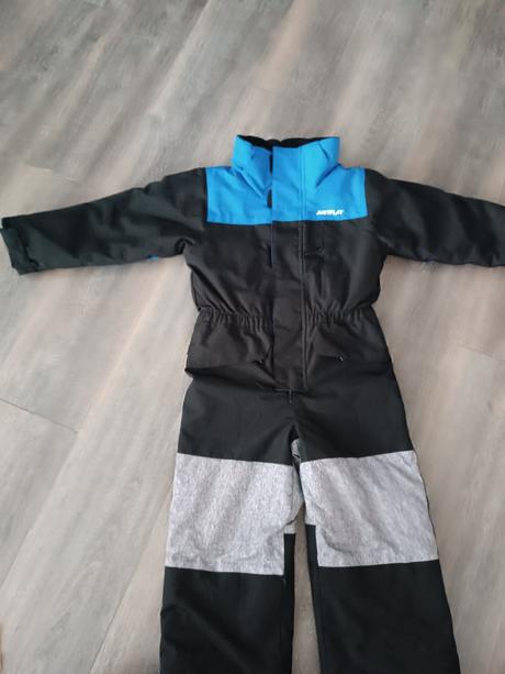 Nepremokavy overal, just play,116