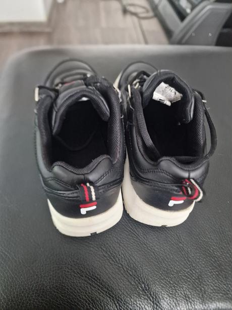 Tenisky celokozene, fila,35