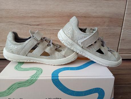 Barefoot sandálky jonap b9 béžovozlaté 28, jonap,28