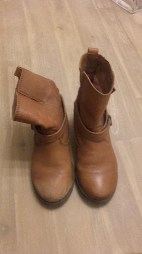 Kotnickove cizmy,cena z post,, zara,29