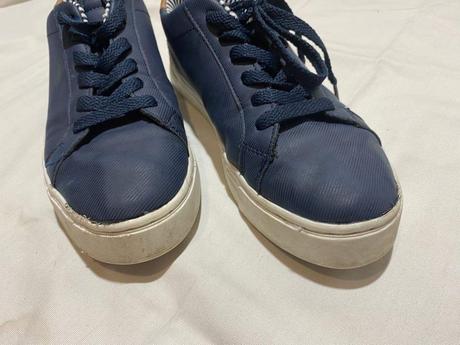 Kožené tenisky, 38