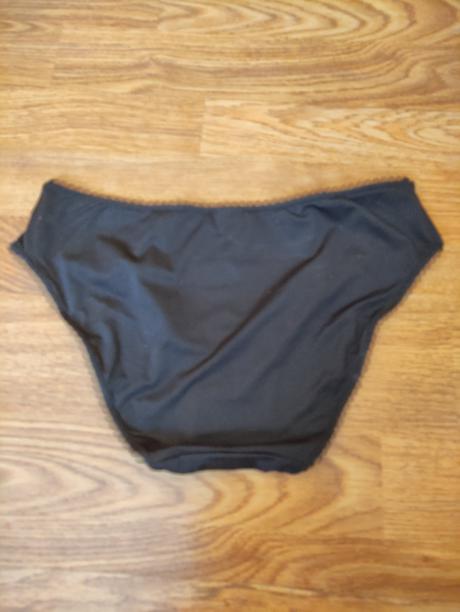 Spodné prádlo značky esotiq, s