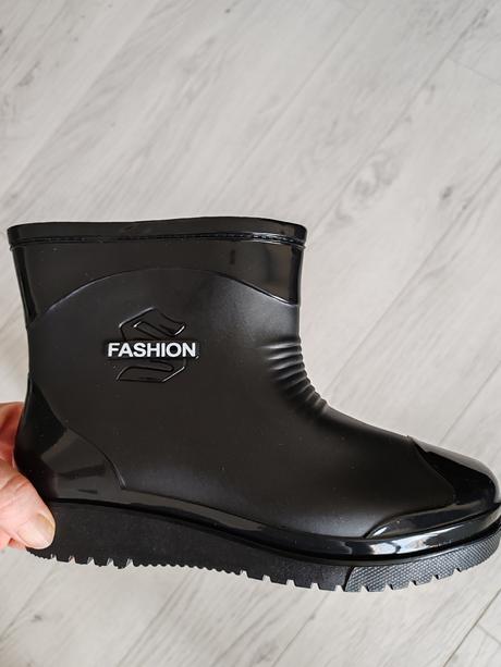 Predám gumáky č. 37, 37