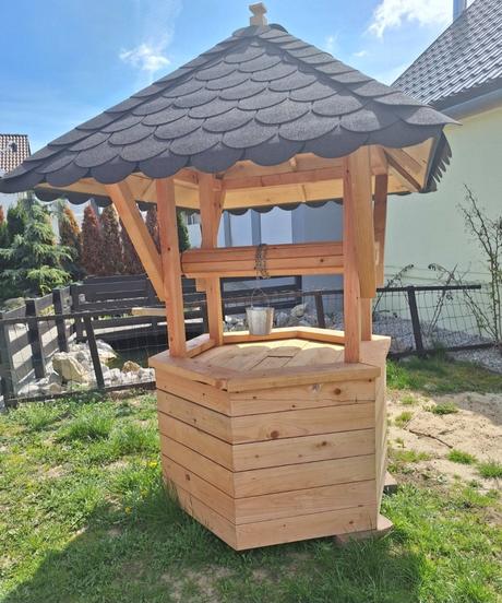 Drevenná okrasná dekorácia, 